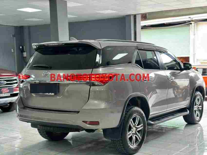 Cần bán xe Toyota Fortuner 2.4G 4x2 AT đời 2021