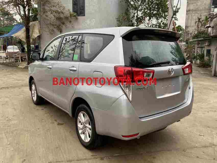 Cần bán xe Toyota Innova 2.0E 2019 Số tay