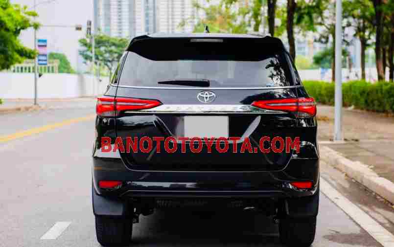 Xe Toyota Fortuner 2.8V 4x4 AT đời 2021 đẹp bán gấp