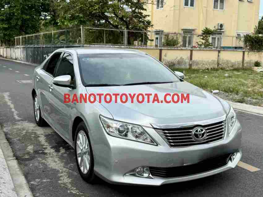 Toyota Camry 2012 Sedan màu Bạc