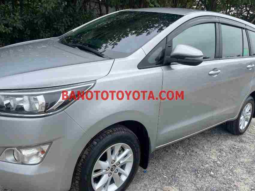 Bán xe Toyota Innova 2.0E sx 2019 - giá rẻ