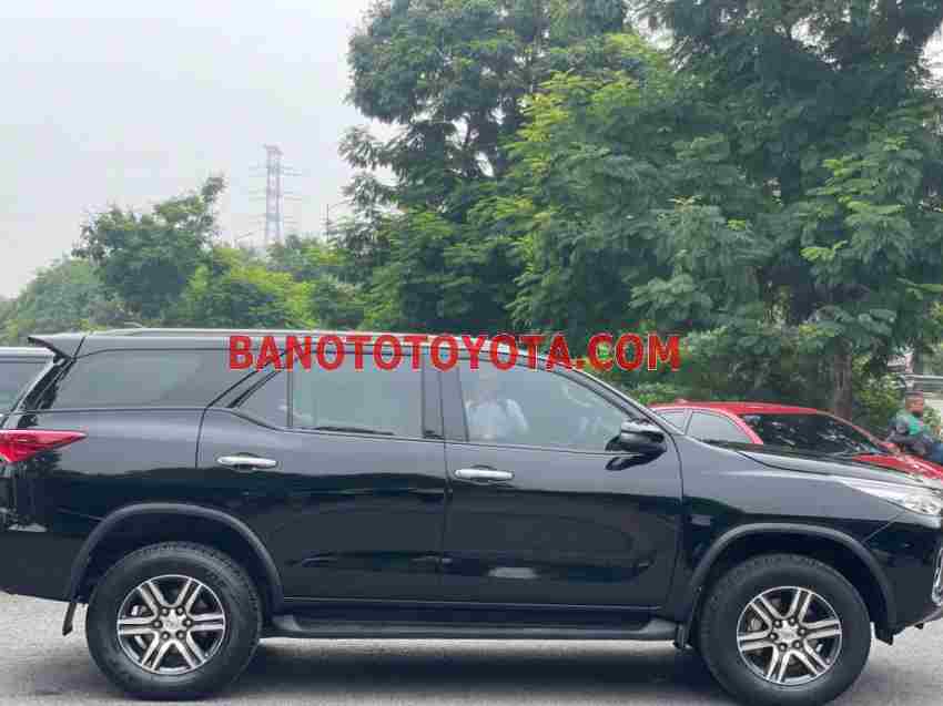 Toyota Fortuner 2.7V 4x2 AT 2017 giá cực tốt