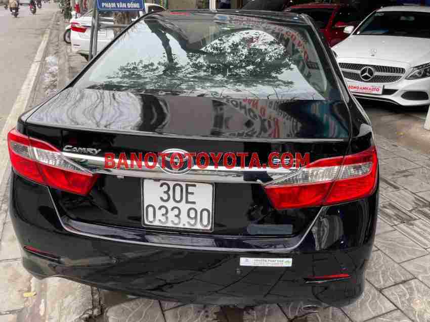 Cần bán xe Toyota Camry 2.5Q đời 2014