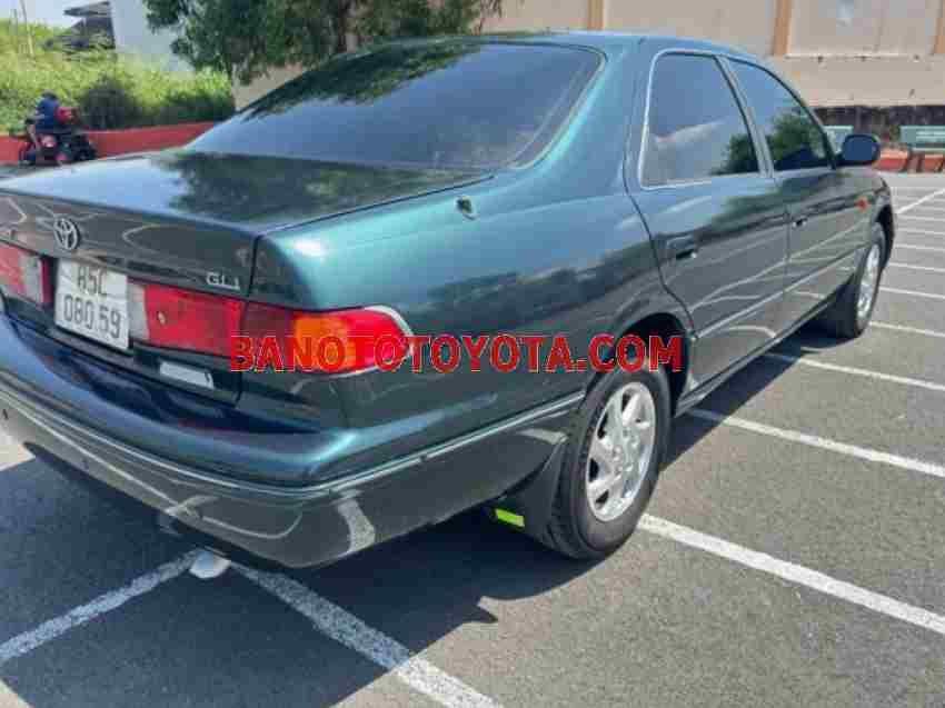 Cần bán Toyota Camry GLi 2.2 Máy xăng 2001 màu Xanh