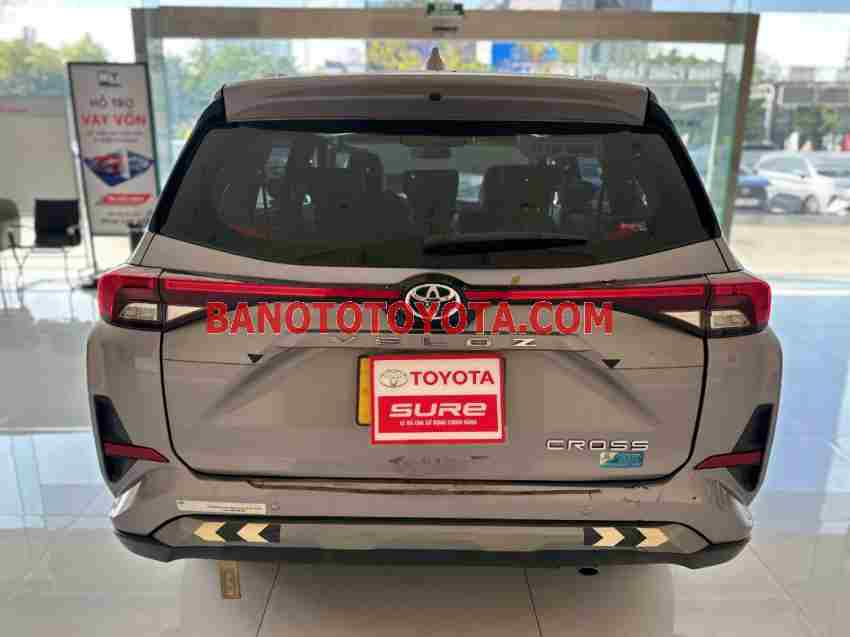 Cần bán gấp xe Toyota Veloz Cross 1.5 CVT năm 2022, màu Bạc, Số tự động