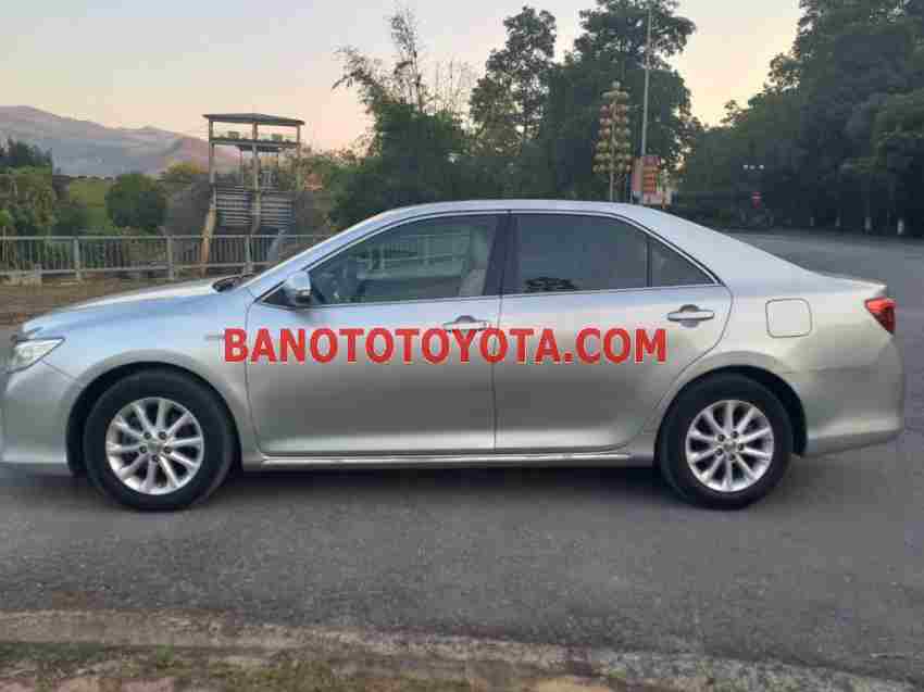 Toyota Camry 2.0E 2014 - Giá tốt