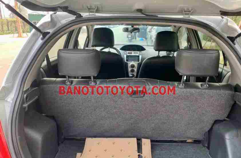 Cần bán gấp xe Toyota Yaris 1.5 AT 2012 màu Ghi