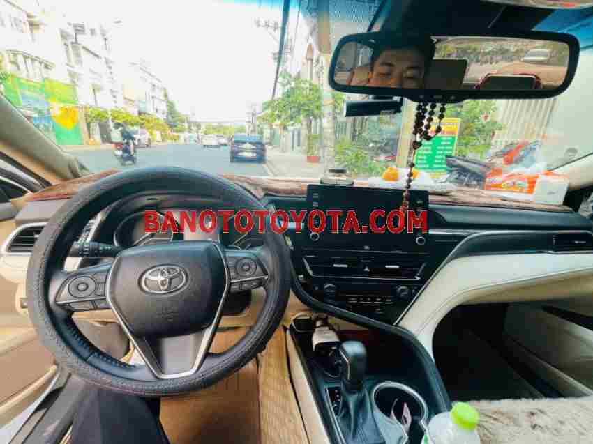 Toyota Camry 2.0Q sản xuất 2023 cực chất!