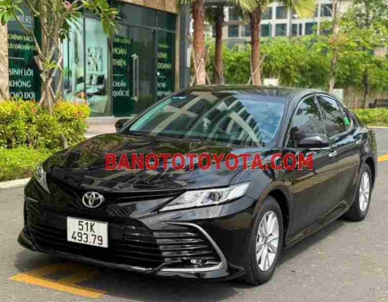 Cần bán xe Toyota Camry 2.0G màu Đen 2022