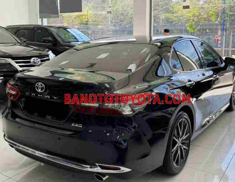 Cần bán xe Toyota Camry 2.5Q 2022 Số tự động màu Đen