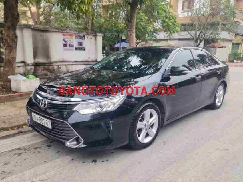 Cần bán gấp Toyota Camry 2.5Q đời 2015, màu Đen