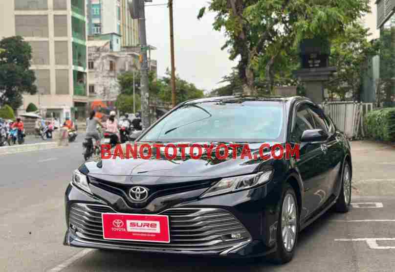 Cần bán nhanh Toyota Camry 2.0G 2019 cực đẹp