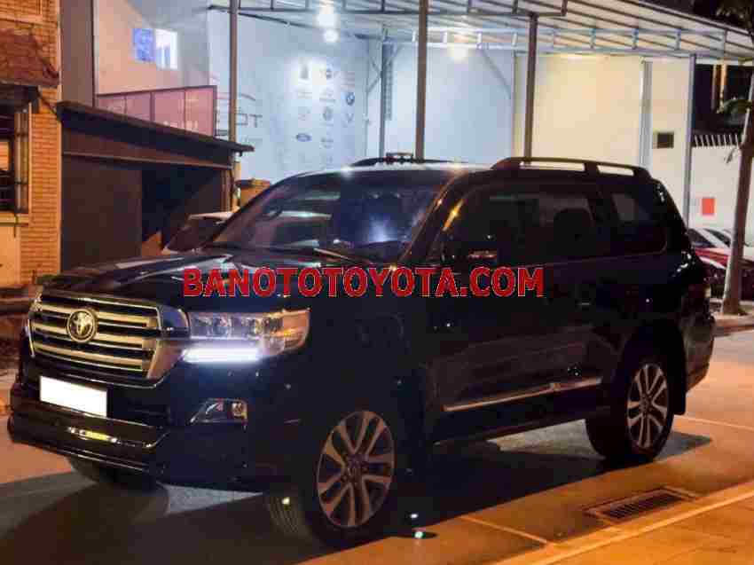 Cần bán gấp Toyota Land Cruiser VX 4.6 V8 đời 2013, màu Đen