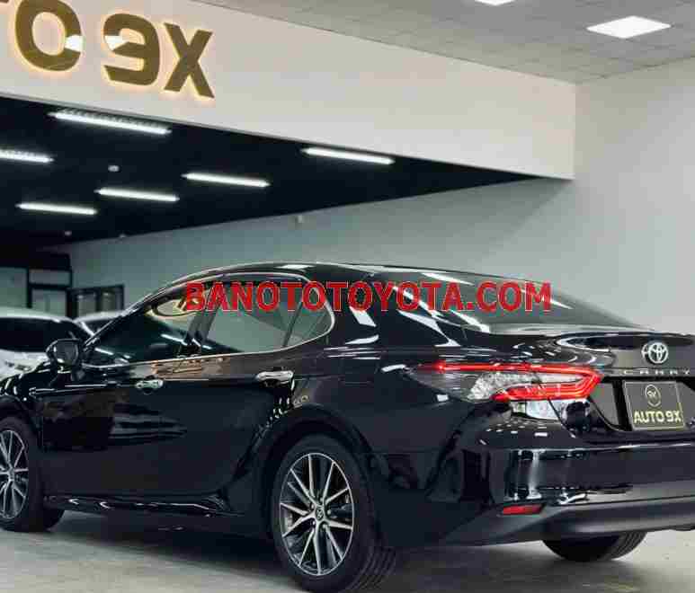 Cần bán Toyota Camry 2.0Q 2022, xe đẹp giá rẻ bất ngờ