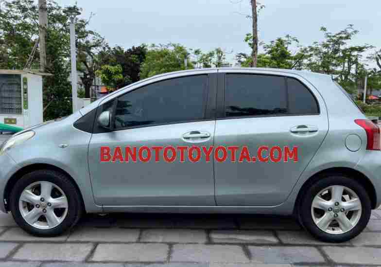 Cần bán xe Toyota Yaris 1.3 AT năm 2006 màu Xanh cực đẹp