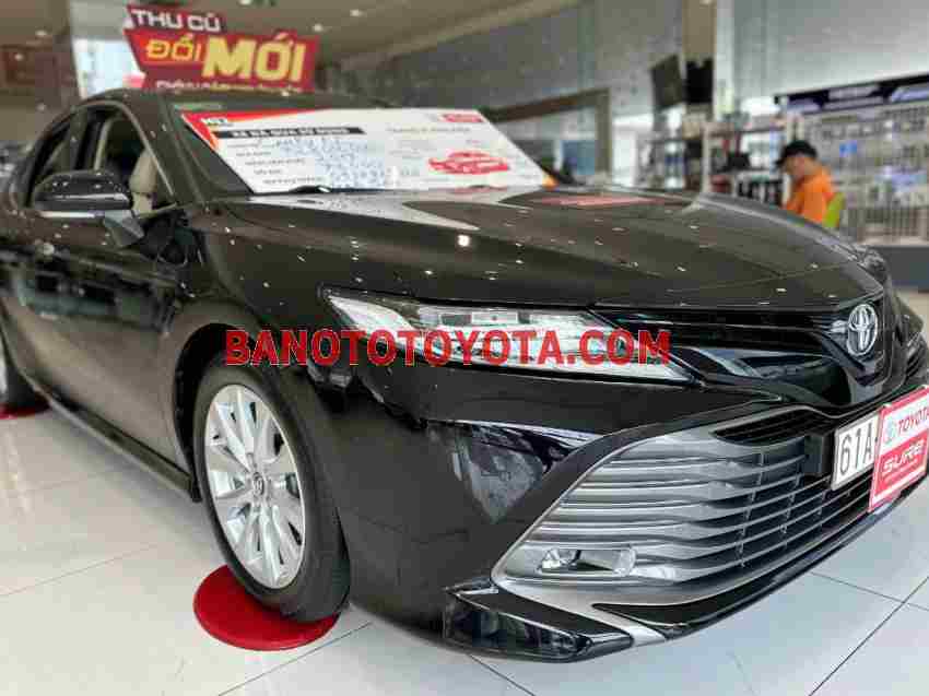 Bán Toyota Camry 2.0G, màu Đen, Máy xăng, 2019