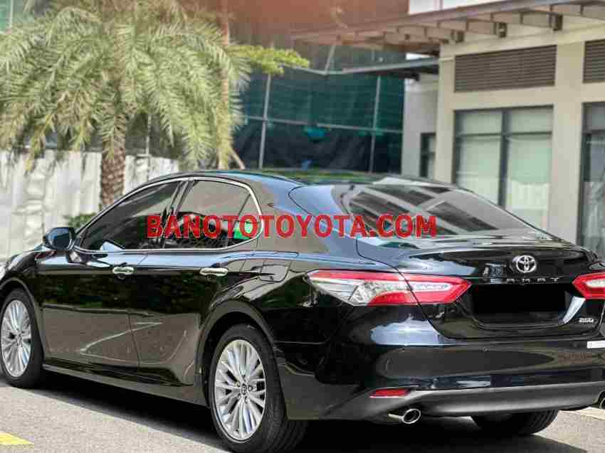 Toyota Camry 2.5Q 2022 giá cực tốt