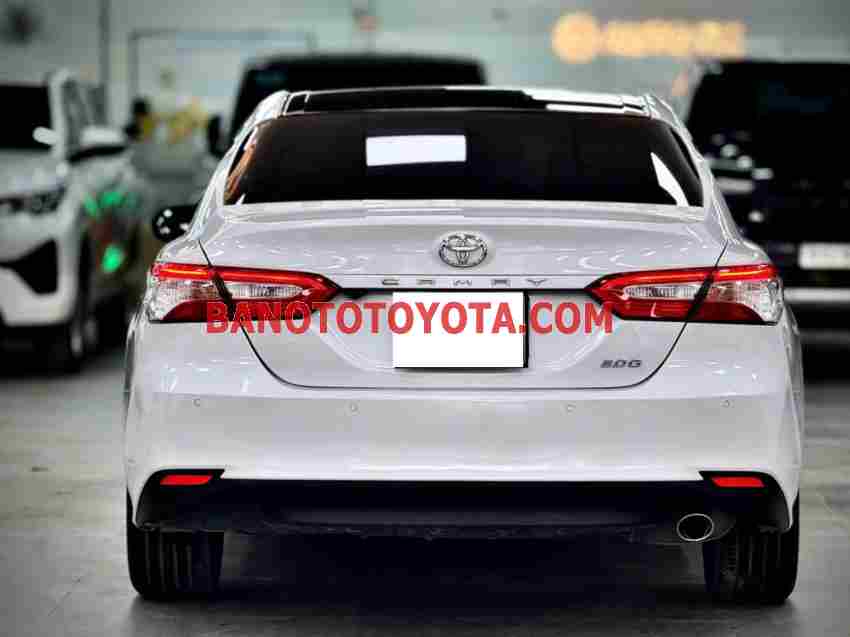 Cần bán Toyota Camry 2.0G Máy xăng 2020 màu Trắng