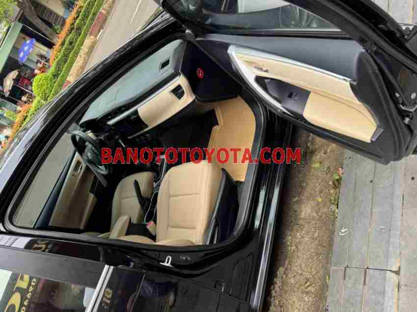 Cần bán nhanh Toyota Corolla altis 1.8G MT 2014 cực đẹp