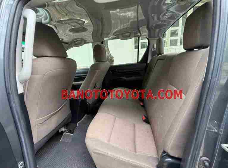 Toyota Hilux 2.4E 4x2 AT 2019 - Giá tốt