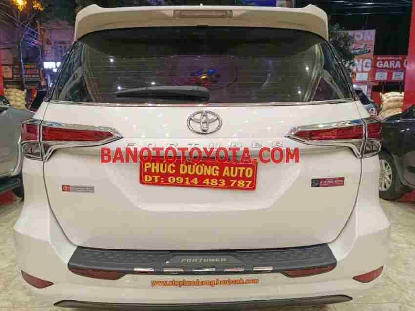 Cần bán gấp xe Toyota Fortuner 2.4G 4x2 MT 2019 màu Trắng
