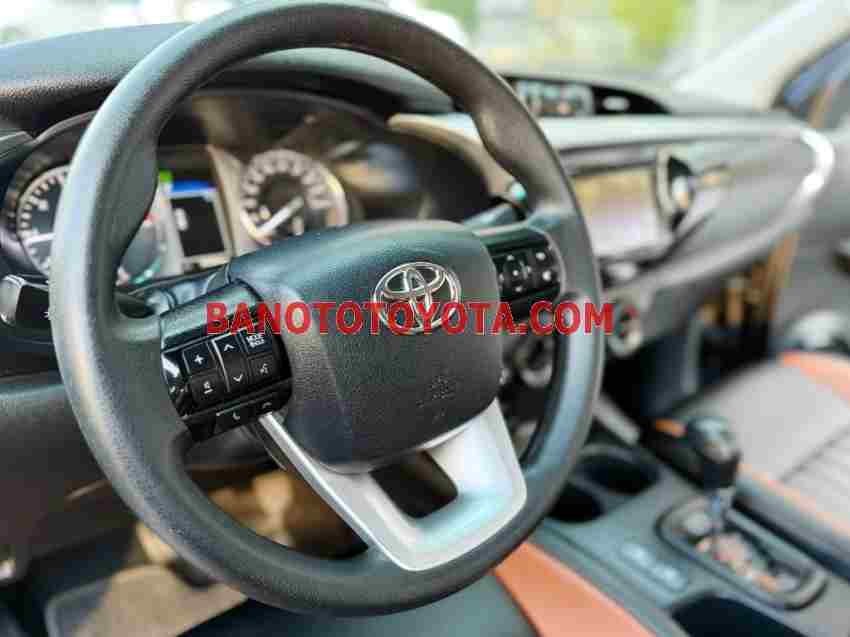 Toyota Hilux 2.4L 4x2 AT 2021 Số tự động giá đẹp