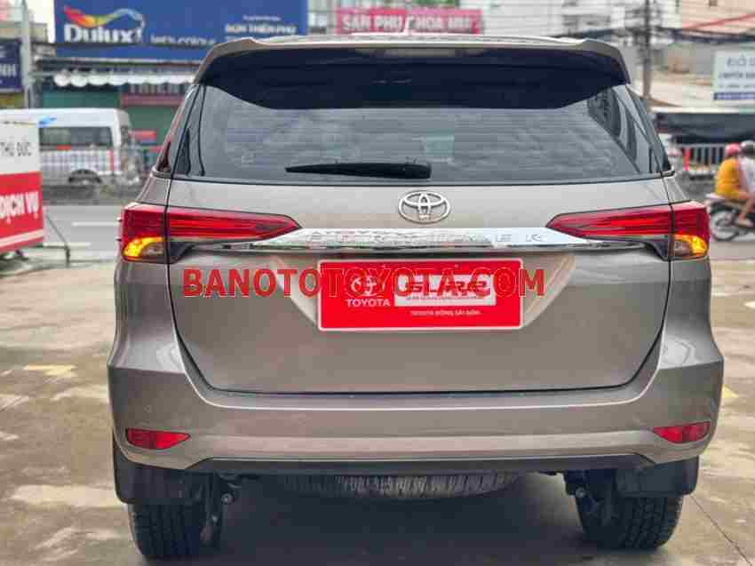 Cần bán Toyota Fortuner 2.4L 4x2 AT 2022 - Số tự động