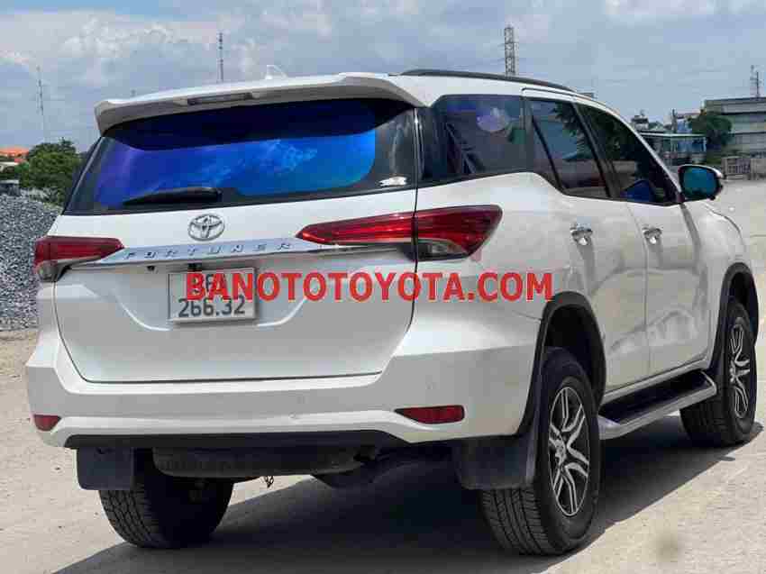 Cần bán gấp xe Toyota Fortuner 2.4L 4x2 AT 2023 màu Trắng