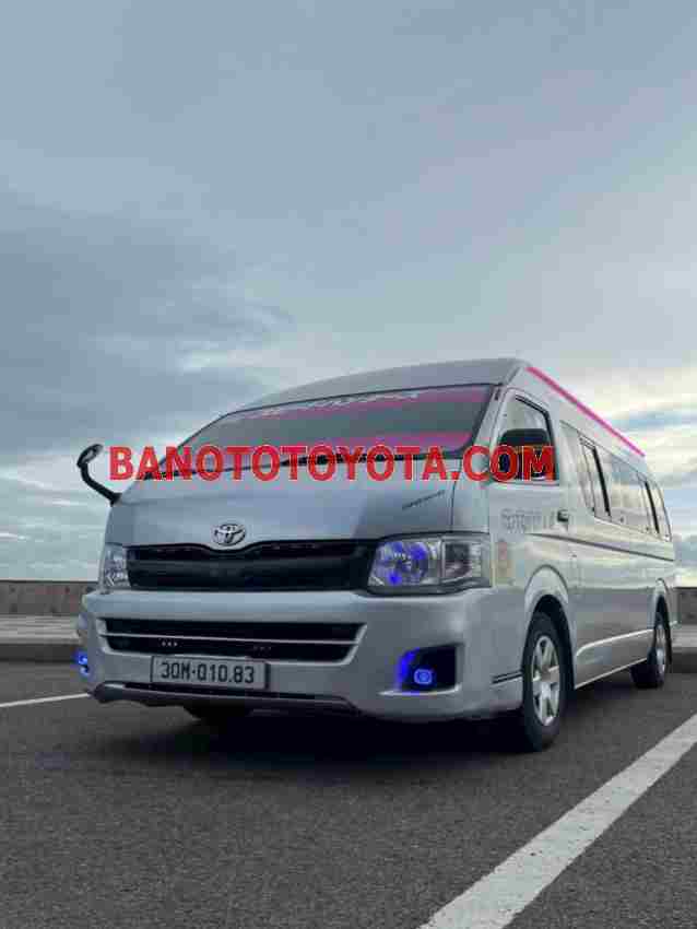 Cần bán xe Toyota Hiace Số tay 2013