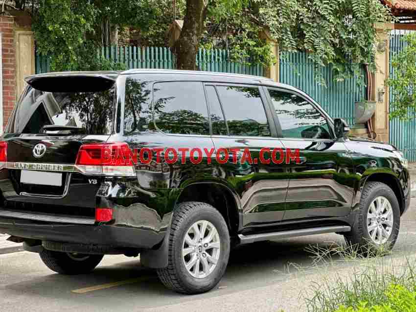 Cần bán xe Toyota Land Cruiser 4.6 V8 màu Đen 2019