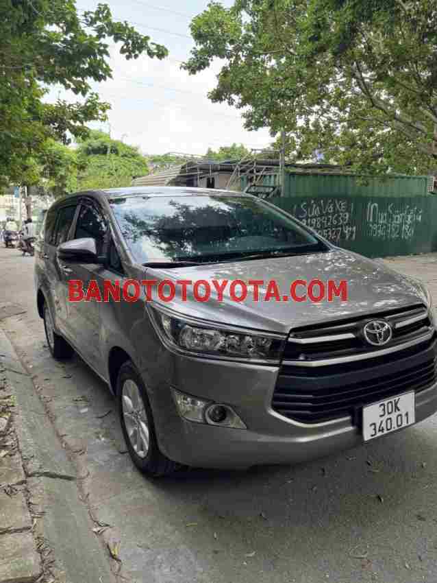 Cần bán Toyota Innova 2.0E Máy xăng 2020 màu Nâu