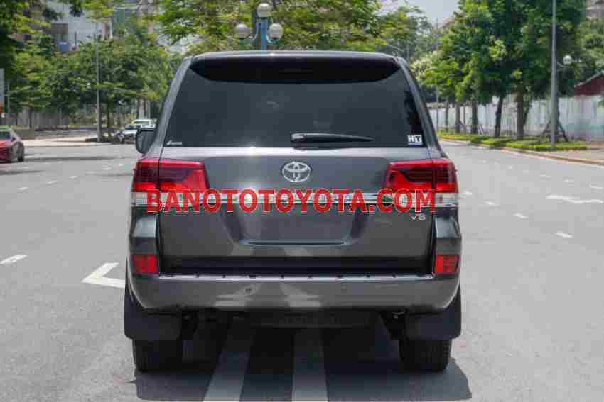 Xe Toyota Land Cruiser 4.6 V8 đời 2019 đẹp bán gấp