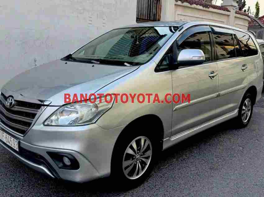 Cần bán Toyota Innova 2.0G 2016 xe đẹp