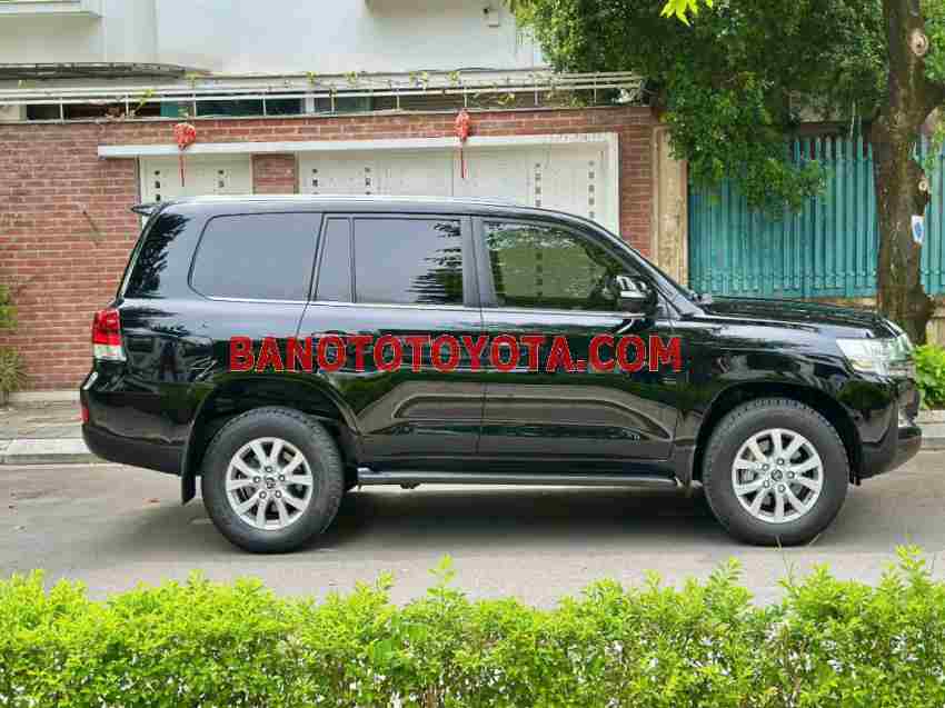 Cần bán gấp Toyota Land Cruiser 4.6 V8 đời 2019, màu Đen