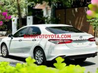 Cần bán xe Toyota Camry 2.0G màu Trắng 2021