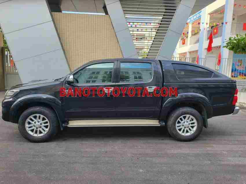 Cần bán gấp Toyota Hilux 2.5E 4x2 MT 2013 - Xe đẹp - Giá tốt