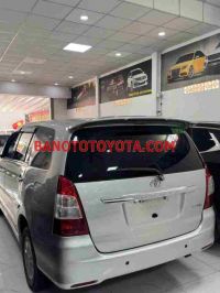 Cần bán gấp xe Toyota Innova 2.0G 2013 màu Bạc