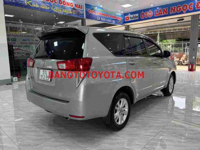 Cần bán gấp Toyota Innova 2.0E 2018 - Xe đẹp - Giá tốt