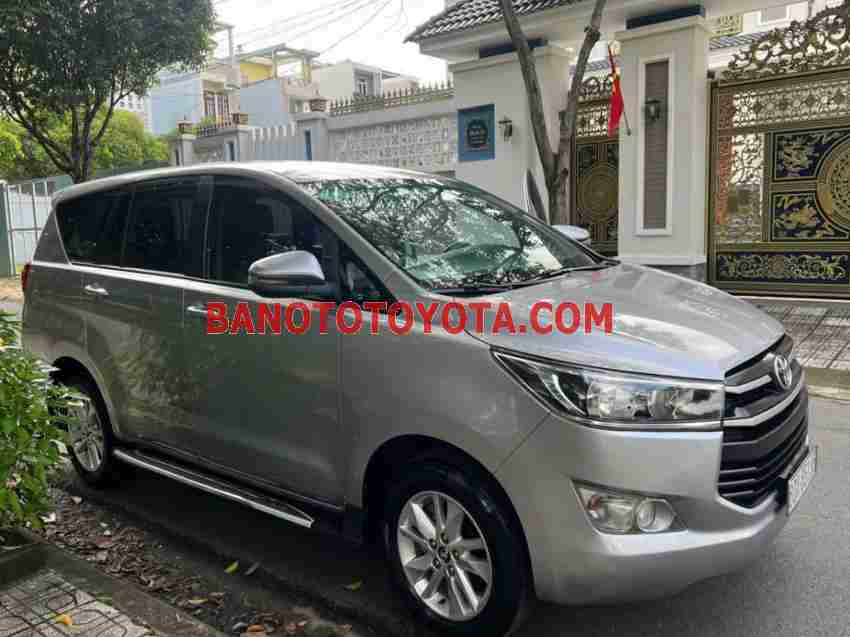 Cần bán Toyota Innova 2.0G 2019, xe đẹp giá rẻ bất ngờ