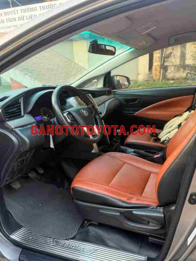 Cần bán xe Toyota Innova 2.0E 2019, xe đẹp