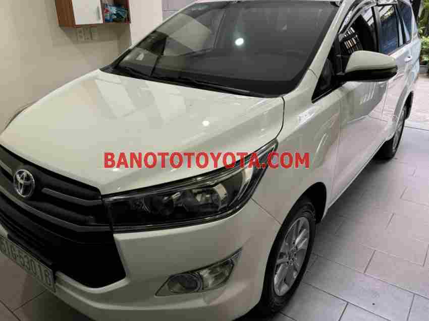 Bán Toyota Innova 2.0E 2017 - Trắng