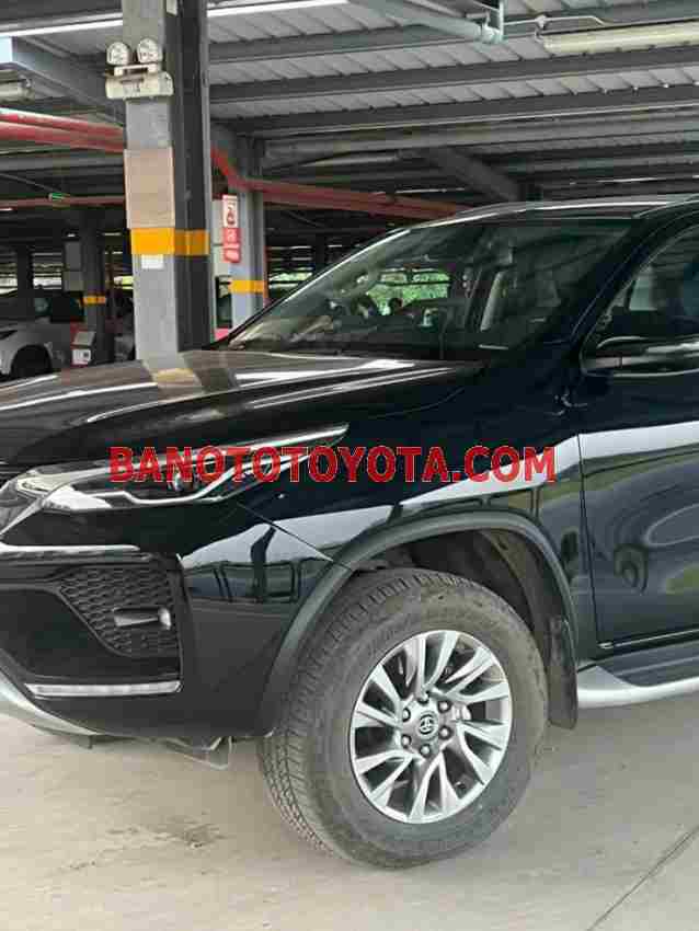 Cần bán Toyota Fortuner 2.8L 4x4 AT Máy dầu 2022 màu Đen