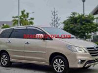 Cần bán gấp xe Toyota Innova 2.0E 2016 màu Cát