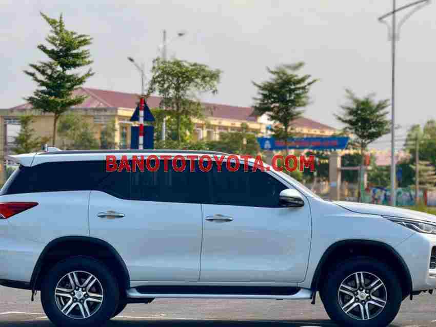 Bán Toyota Fortuner 2.4L 4x2 AT, màu Trắng, Máy dầu, 2023