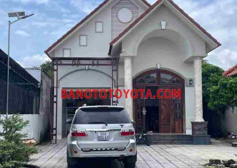 Cần bán xe Toyota Fortuner Số tự động 2010