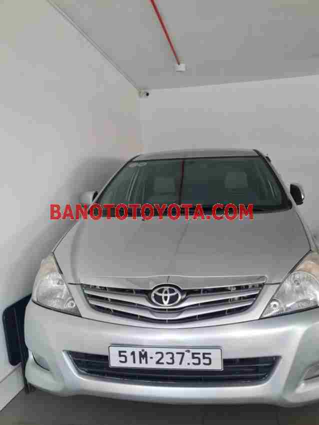 Cần bán xe Toyota Innova Số tay 2011