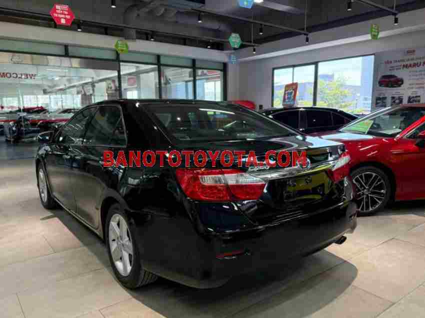 Cần bán Toyota Camry 2.5Q 2013 - Số tự động
