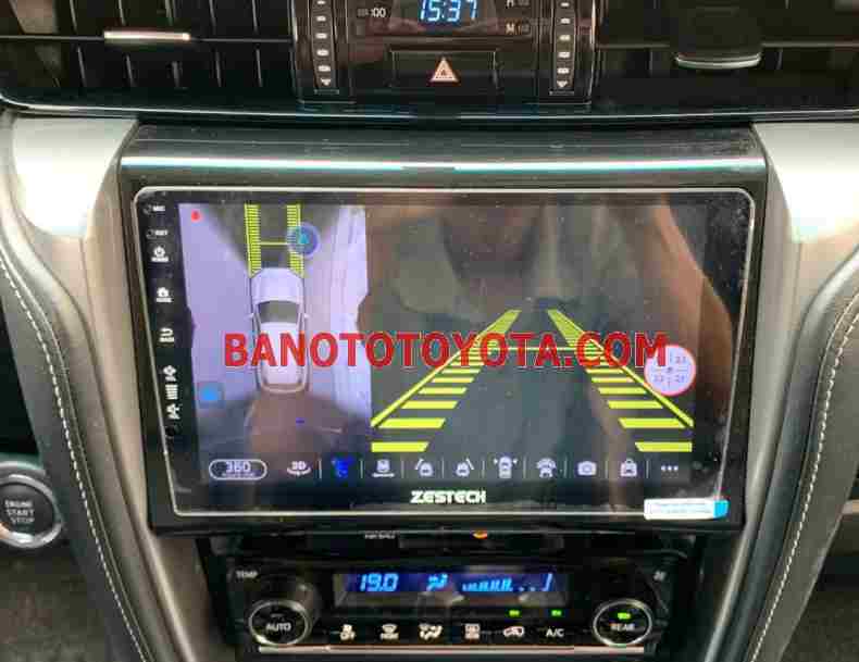 Cần bán gấp Toyota Fortuner 2.4L 4x2 AT năm 2022 giá cực tốt