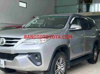 Cần bán xe Toyota Fortuner 2.4G 4x2 MT 2017 Số tay màu Bạc
