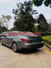 Toyota Camry 2.0Q Máy xăng 2025, đẹp xuất sắc